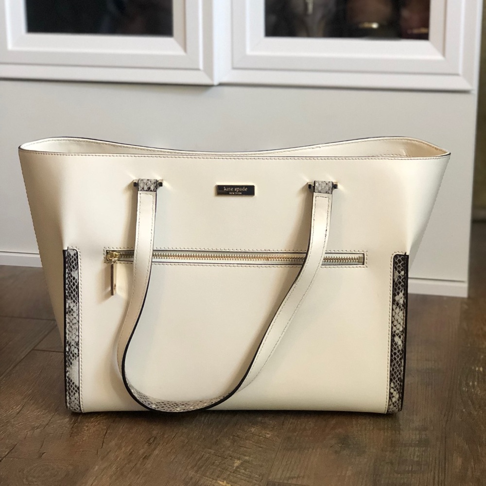 Authentic white Kate Spade Purse